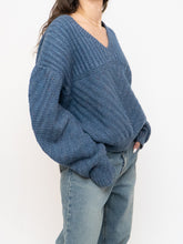 Load image into Gallery viewer, Vintage x Blue Speckled Chunky Wool Knit Sweater (M-XL)