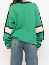 Load image into Gallery viewer, Vintage x Made in Hong Kong x GAP Wool Green, Navy Knit Sweater (S-XL)