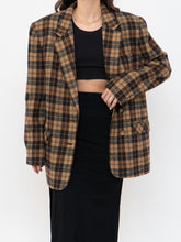 Load image into Gallery viewer, Vintage x Soft Wool-Blend Brown Plaid Blazer (XS-M)