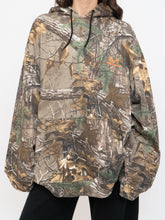 Load image into Gallery viewer, REALTREE x Deadstock Camo Hoodie (2XL)