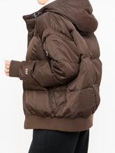 Load image into Gallery viewer, THE NORTH FACE x Brown Hooded 550-Fill Down Puffer Jacket (S-L)
