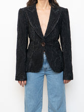 Load image into Gallery viewer, Vintage x Made in Italy x GIORGIO ARMANI Textured Black Blazer (XS-M)