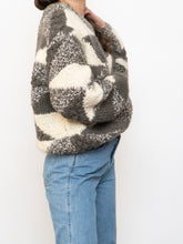 Load image into Gallery viewer, Vintage x NEGRESCO Grey, Cream Chunky Wool-Blend Knit Sweater (XS-M)