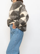Load image into Gallery viewer, Vintage x NEGRESCO Grey, Cream Chunky Wool-Blend Knit Sweater (XS-M)