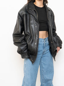 Vintage x Double-Collared Leather Jacket (M-XL)