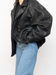 Vintage x Made in Canada x Black Pebble Leather Bomber (S-XL)
