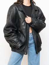 Load image into Gallery viewer, Vintage x Made in Canada x Black Pebble Leather Bomber (S-XL)