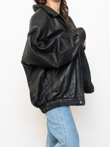 Vintage x Made in Canada x Black Pebble Leather Bomber (S-XL)