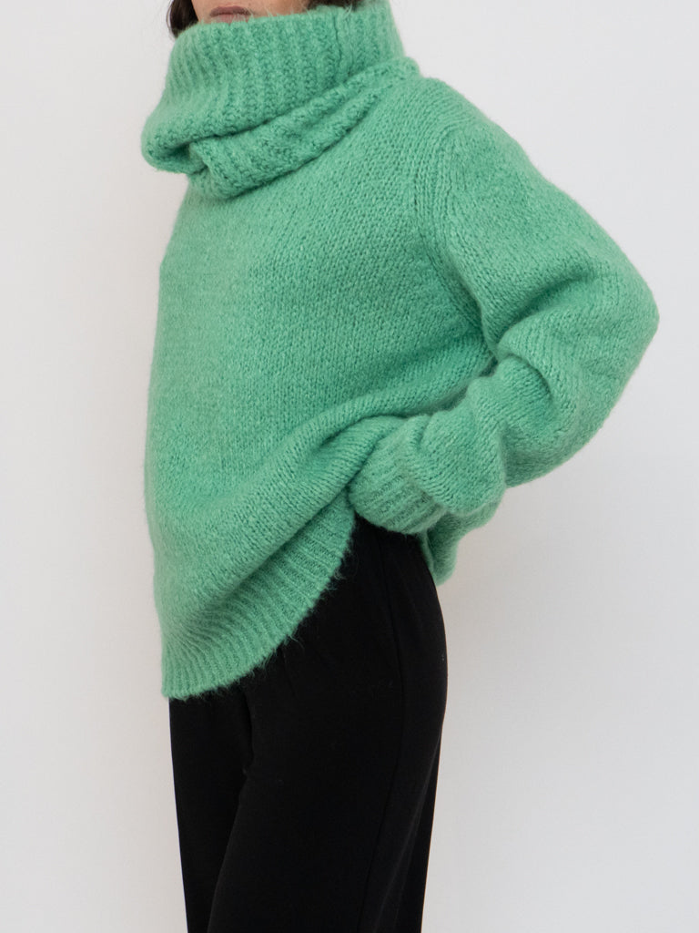 Vintage x SARA CORSI Mohair-blend Chunky Green Knit Turtleneck (XS-L)