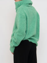 Load image into Gallery viewer, Vintage x SARA CORSI Mohair-blend Chunky Green Knit Turtleneck (XS-L)