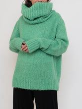 Load image into Gallery viewer, Vintage x SARA CORSI Mohair-blend Chunky Green Knit Turtleneck (XS-L)