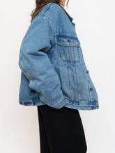 Load image into Gallery viewer, Vintage x Mid-Wash Denim Fleece Jacket (M-2XL)