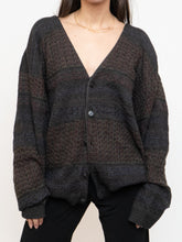 Load image into Gallery viewer, Vintage x Made in Canada x Deadstock Dark Pattered Cardigan (XS-XXL)