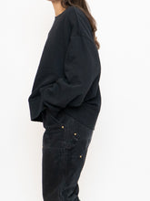 Load image into Gallery viewer, NIKE x Black, White Cropped Crewneck (S-2XL)