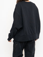 Load image into Gallery viewer, NIKE x Black, White Cropped Crewneck (S-2XL)