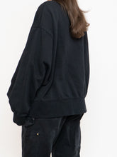 Load image into Gallery viewer, NIKE x Black, White Cropped Crewneck (S-2XL)