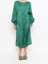 Load image into Gallery viewer, ICHI x Green Floral Longsleeve Satin Dress (S, M)
