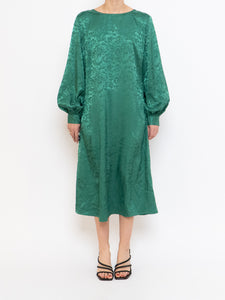 ICHI x Green Floral Longsleeve Satin Dress (S, M)