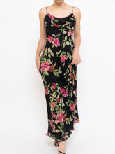 Load image into Gallery viewer, Vintage x NICOLE MILLER Pink Rose Sequin Silk Maxi (XS, S)