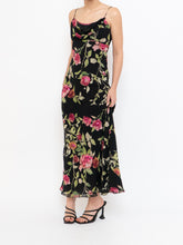 Load image into Gallery viewer, Vintage x NICOLE MILLER Pink Rose Sequin Silk Maxi (XS, S)