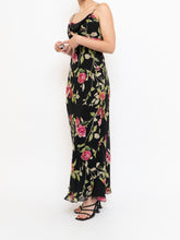 Load image into Gallery viewer, Vintage x NICOLE MILLER Pink Rose Sequin Silk Maxi (XS, S)