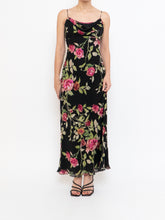 Load image into Gallery viewer, Vintage x NICOLE MILLER Pink Rose Sequin Silk Maxi (XS, S)