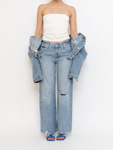 Load image into Gallery viewer, GAP x Lightwash Distresseed Denim (S, M)