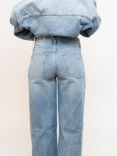 Load image into Gallery viewer, GAP x Lightwash Distresseed Denim (S, M)