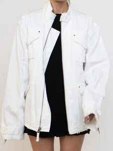 Vintage x White Distressed Denim Jacket (XS-XL)