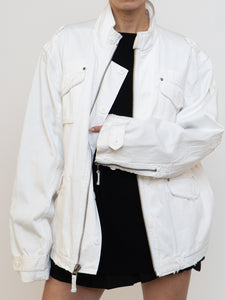 Vintage x White Distressed Denim Jacket (XS-XL)