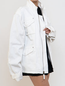 Vintage x White Distressed Denim Jacket (XS-XL)