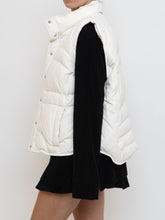Load image into Gallery viewer, Vintage x White Down, Feather Puffer Vest (S-XL)