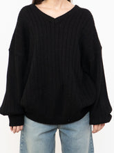 Load image into Gallery viewer, Vintage x Black Ribbed Knit Sweater (S-XL)