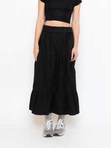 Modern x Tiered Skirt With Thick Waistband (S, M)