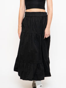 Modern x Tiered Skirt With Thick Waistband (S, M)