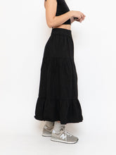 Load image into Gallery viewer, Modern x Tiered Skirt With Thick Waistband (S, M)