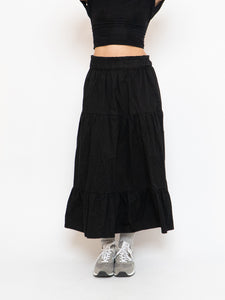 Modern x Tiered Skirt With Thick Waistband (S, M)