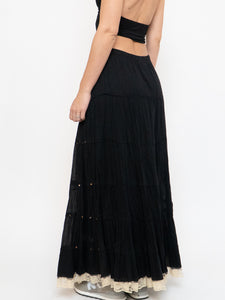 Vintage x Lace-trimmed Tiered Sequin Maxi Skirt (XL-2XL)