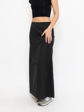 Load image into Gallery viewer, Vintage x Tech Maxi Skirt (XS, S)