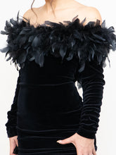 Load image into Gallery viewer, Vintage x Made in UK x Velvet Feather Off-Shoulder Dress (M)