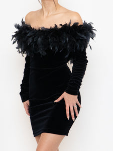 Vintage x Made in UK x Velvet Feather Off-Shoulder Dress (M)