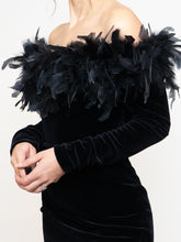 Load image into Gallery viewer, Vintage x Made in UK x Velvet Feather Off-Shoulder Dress (M)