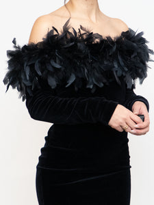 Vintage x Made in UK x Velvet Feather Off-Shoulder Dress (M)