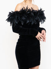 Load image into Gallery viewer, Vintage x Made in UK x Velvet Feather Off-Shoulder Dress (M)