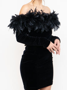 Vintage x Made in UK x Velvet Feather Off-Shoulder Dress (M)