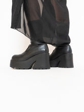 Load image into Gallery viewer, WINDSORSMITH x Black Leather Platform Boot (9)
