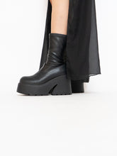 Load image into Gallery viewer, WINDSORSMITH x Black Leather Platform Boot (9)