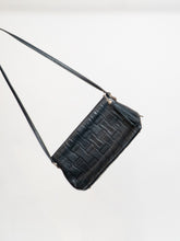 Load image into Gallery viewer, Vintage x Made in Canada x  Leather Bag