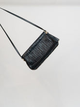 Load image into Gallery viewer, Vintage x Made in Canada x  Leather Bag