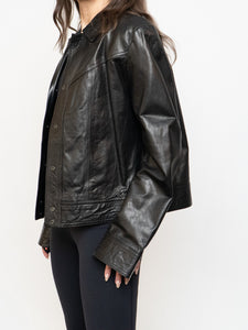 Vintage x Made in Turkey x BANANA REPUBLIC Black Cropped Leather Jacket (XS-M)